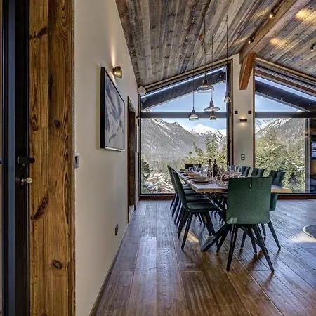 וילה Luxurios Chalet With Indoor Pool, Sauna And Jacuzzi- If You Want To Book, Please Contact On Wh-ats-app - 0034-635-520-036 !!!! שאמוני