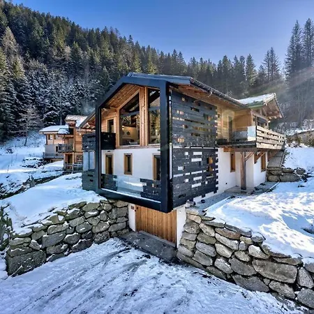Luxurios Chalet With Indoor Pool, Sauna And Jacuzzi- If You Want To Book, Please Contact On Wh-ats-app - 0034-635-520-036 !!!! Chamonix
